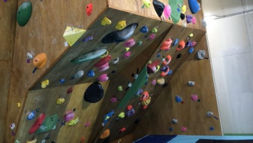 神奈川県のクライミング施設「クライミングジム SEA ROCK（シーロック）」